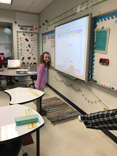 Colonial Road Elementary School